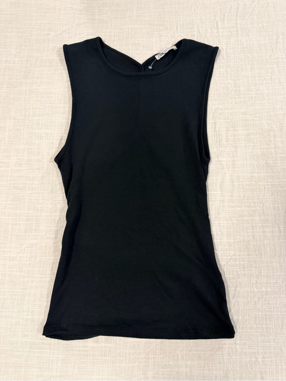 Zara women’s size large Black Sleeveless Crewneck Women's Top new without tags